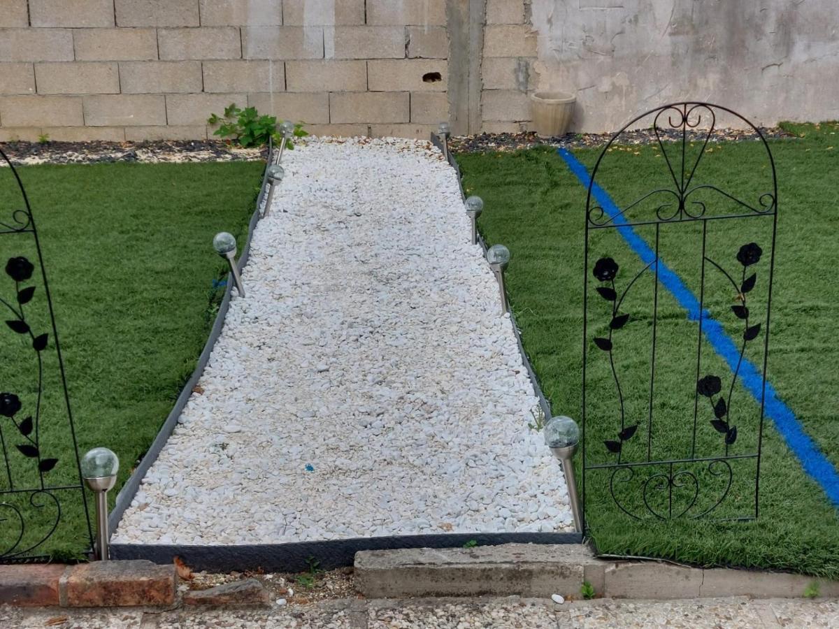 מלון Épinay-sur-Seine Happy Land Holliday Residential מראה חיצוני תמונה
