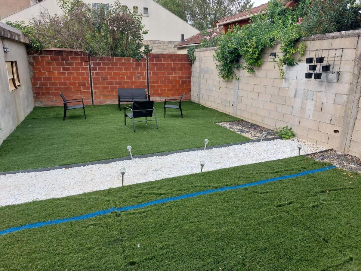 מלון Épinay-sur-Seine Happy Land Holliday Residential מראה חיצוני תמונה