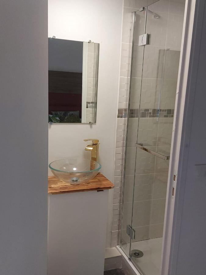 מלון Épinay-sur-Seine Happy Land Holliday Residential מראה חיצוני תמונה