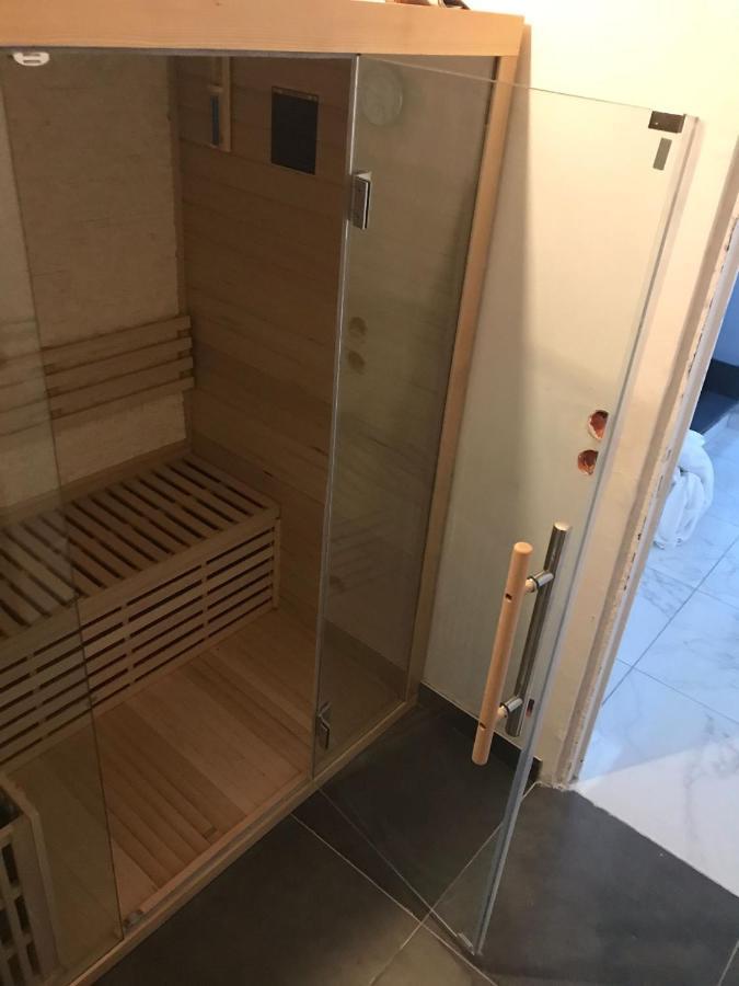 מלון Épinay-sur-Seine Happy Land Holliday Residential מראה חיצוני תמונה